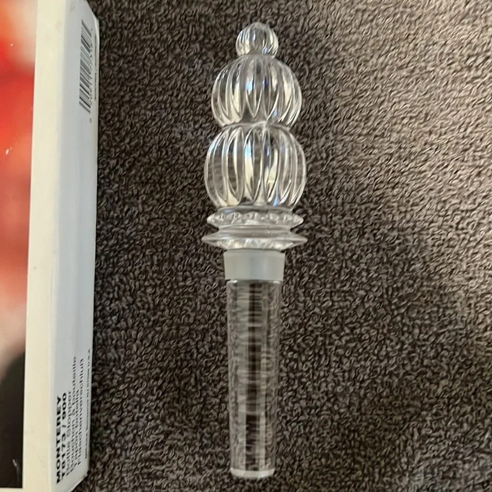Mikasa Monterey bottle stopper